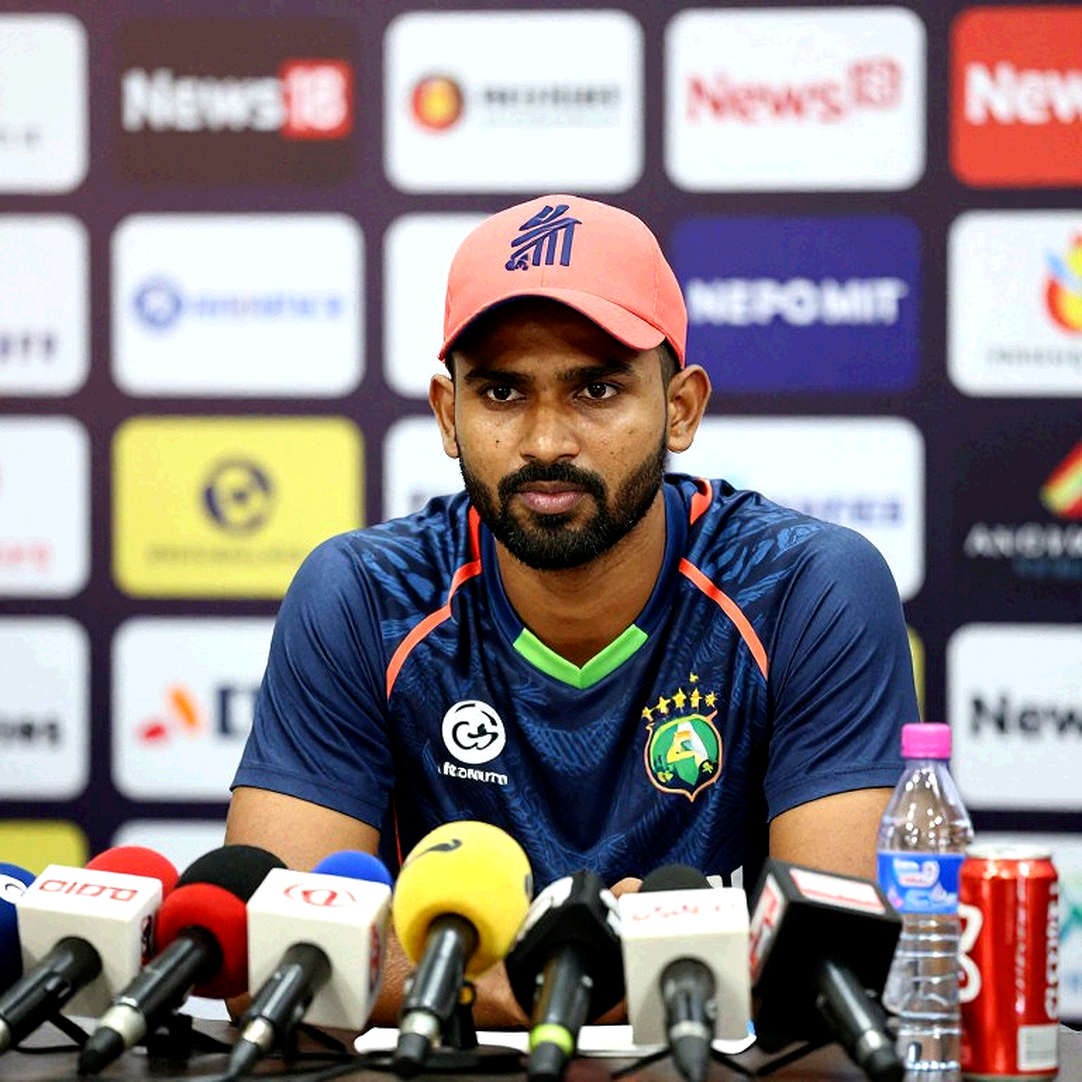 খালি তথ্যের ট্রান্সফার উইন্ডো: গুজবের কোলাহলে ক্রিকেট, আর একজন ক্রিকেটারের নীরবতা