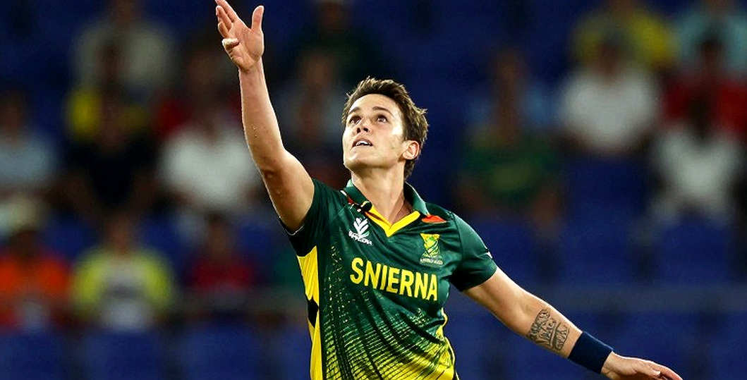 ৩৫২ তাড়া, ১০ বল হাতে: শাই হোপের ১৬২* এবং একটি নিয়ন্ত্রিত অনুসরণের ভূগোল
