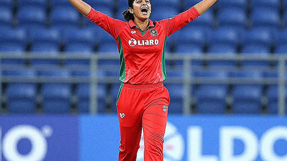 রাঁচির ছয় ও তেরো নম্বর ওভার: পাওয়েল-রাদারফোর্ডের শাস্তির আড়ালে আইসিসির নীরব সিঁড়ি