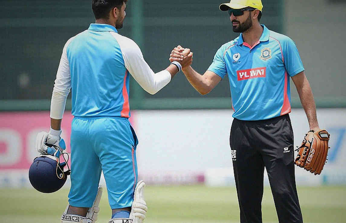 জানুয়ারির উইন্ডো, এনওসি আর অদৃশ্য কমিশন: এশীয় ফ্র্যাঞ্চাইজি ক্রিকেটের লেজার যেভাবে দল বদলায়